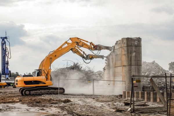 Silo Demolition in Lockport