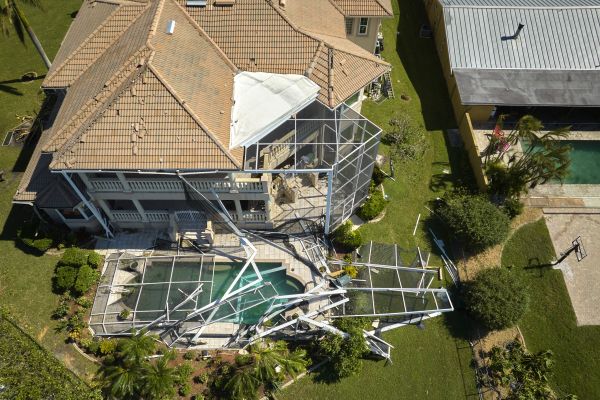 Lanai Removal in Lockport